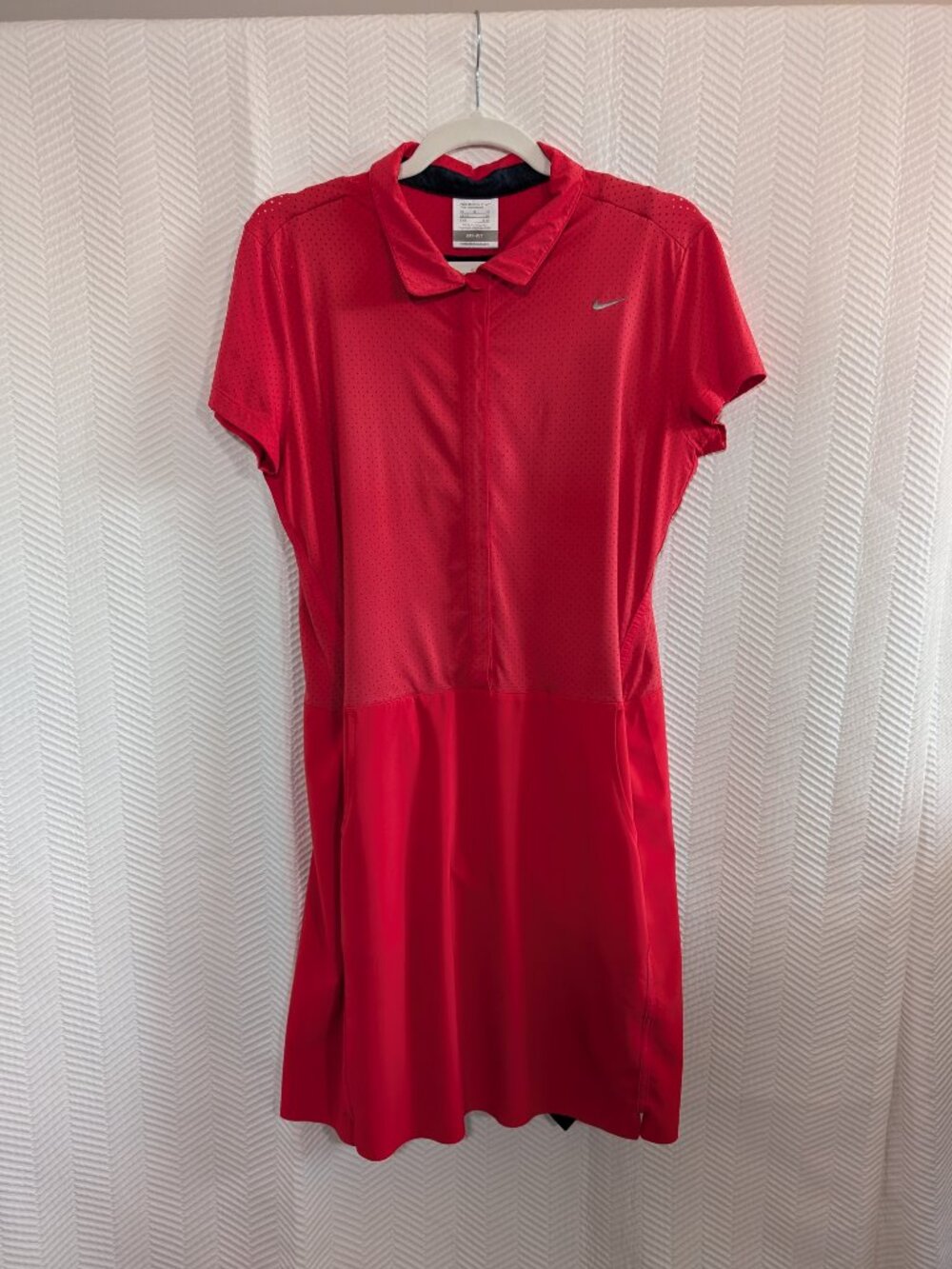 Nike Golf Tour Performance Dri Fit Dress Polo Athletic Sporty Size Medium 10